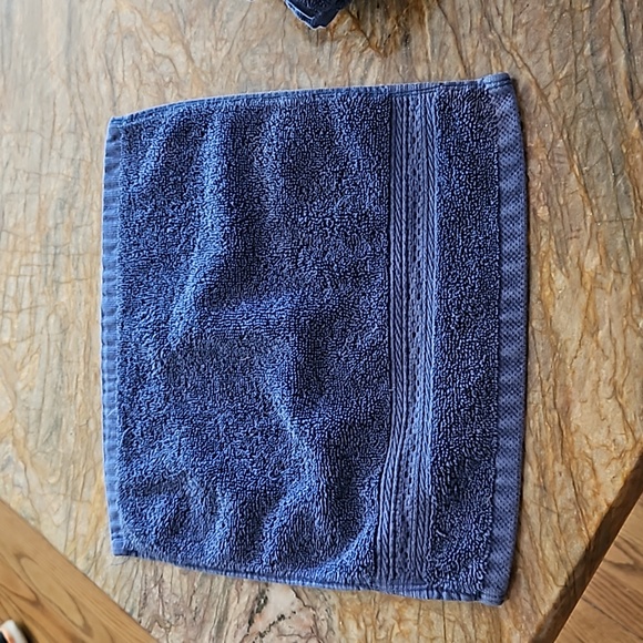 12" x 12" Dark Blue Wash Cloth Towels - Picture 2 of 3